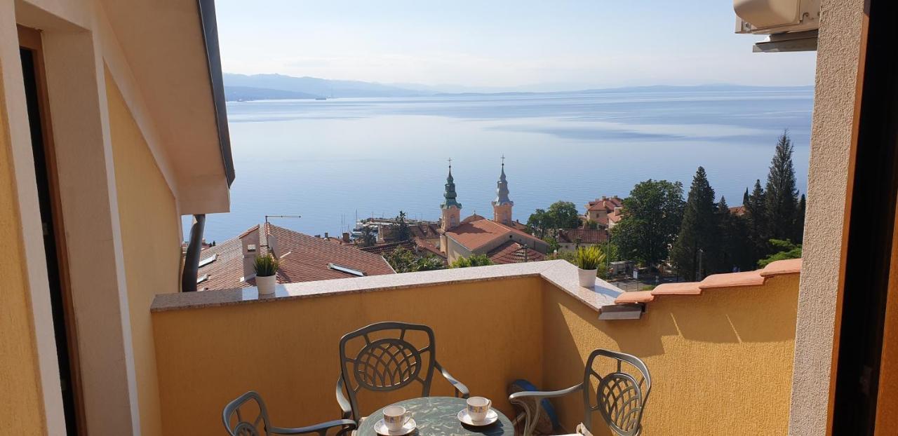 Apatmani Milena Appartement Opatija Buitenkant foto