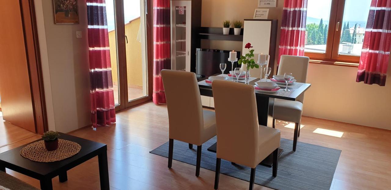 Apatmani Milena Appartement Opatija Buitenkant foto