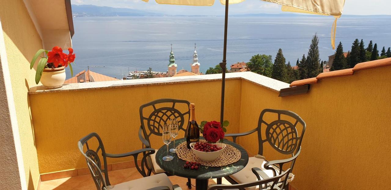 Apatmani Milena Appartement Opatija Buitenkant foto